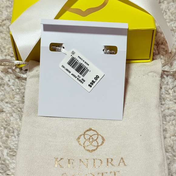 NWT Kendra Scott Krista Silver Hoop Earrings in White Mix with Pearls - Picture 8 of 9